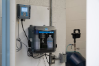 Analizador de cloro colorimétrico CL17sc con kit de instalación con regulador de presión y reactivos para la determinación de cloro total